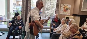 3118c732-0224-4cc0-bf80-f8607a8da0c0-300x135