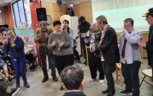 967487B8-8620-4496-8C5E-6AE436CEBE35_1_105_c-300x189