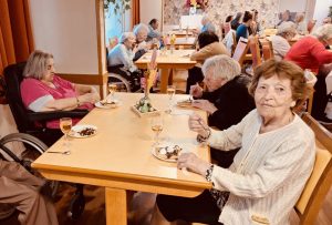 7ecfb7f9-f498-4a16-a3c5-48539ce98e37-300x203