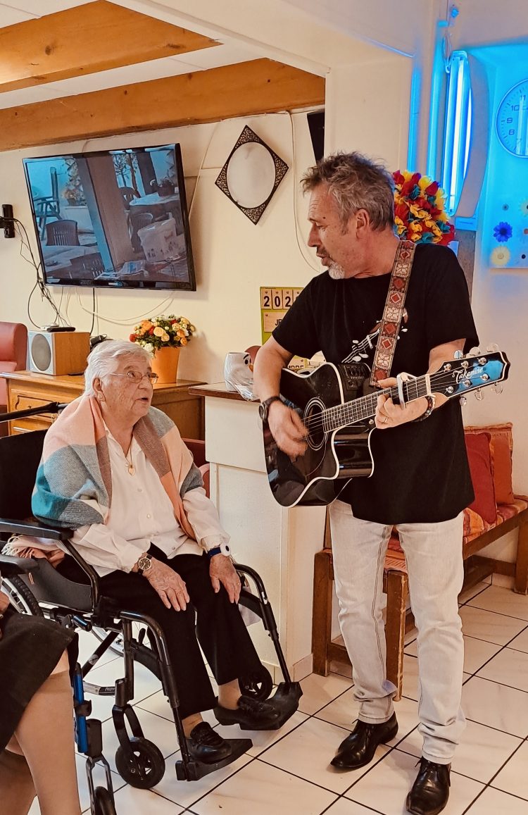 20231102_1602111-750x1157